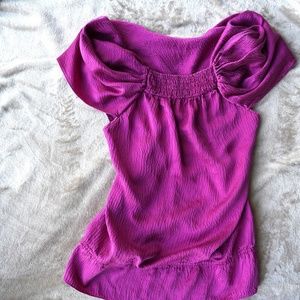 BCBGMAXAZRIA Flowy top - excellent condition!